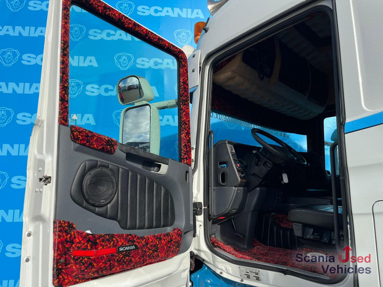 SCANIA R 480 LA6x2/4MLB RETARDER DIFF-L MEGA VOLUME - Vilcējs: foto 2 SCANIA R 480 LA6x2/4MLB RETARDER DIFF-L MEGA VOLUME - Vilcējs: foto 2