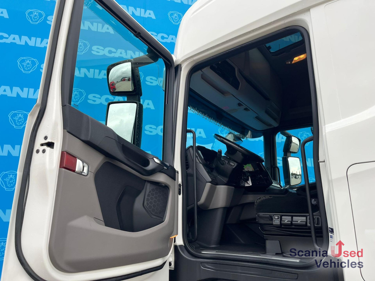 SCANIA S 500 A4x2NB DIFF-L RETARDER P-AIRCO FULL AIR ACC - Vilcējs: foto 2 SCANIA S 500 A4x2NB DIFF-L RETARDER P-AIRCO FULL AIR ACC - Vilcējs: foto 2