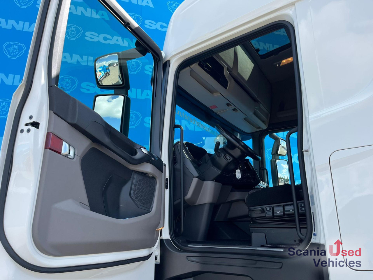 SCANIA S 500 A4x2NB RETARDER P-AIRCO FULL AIR 8T ACC - Vilcējs: foto 3 SCANIA S 500 A4x2NB RETARDER P-AIRCO FULL AIR 8T ACC - Vilcējs: foto 3