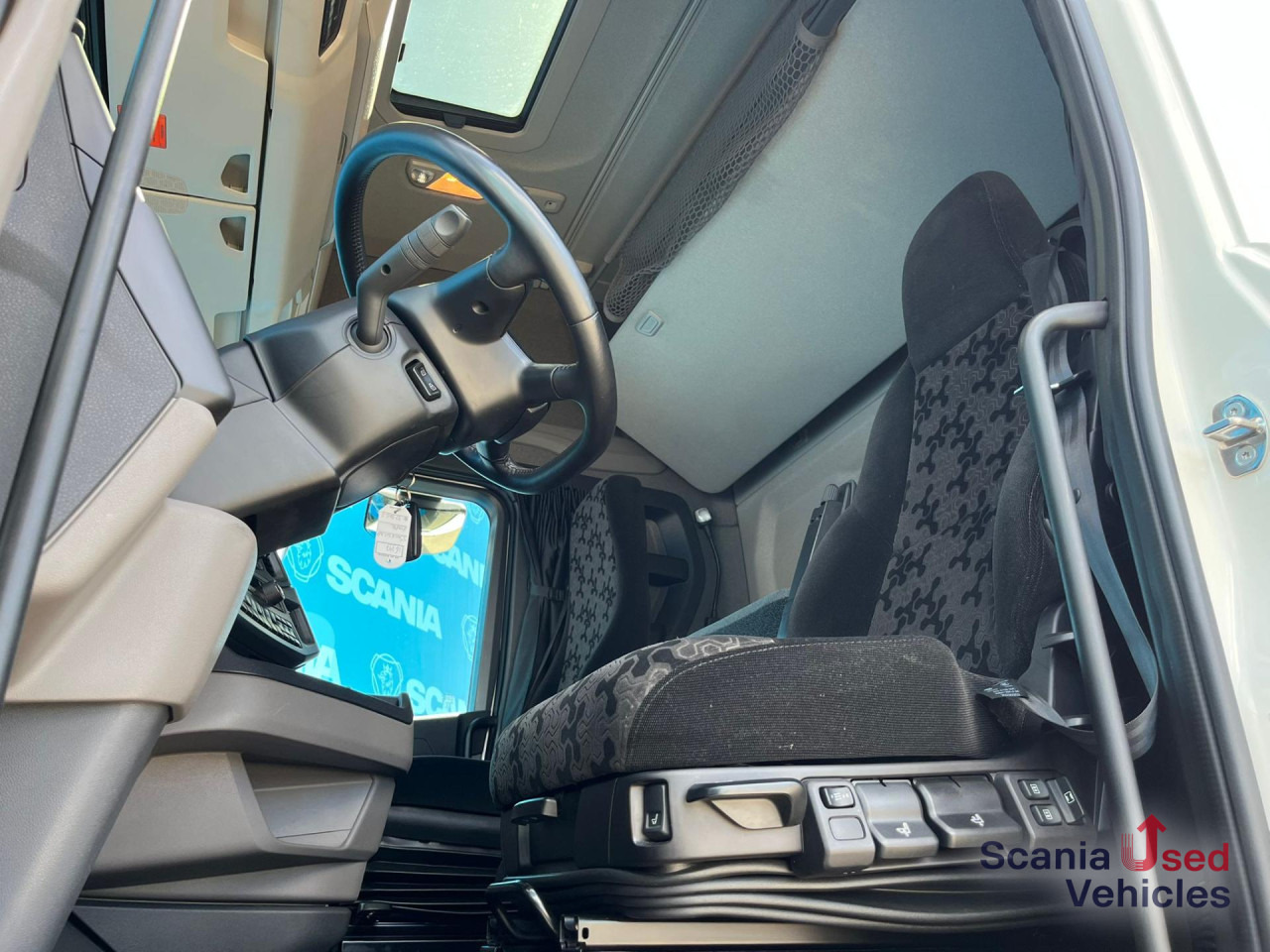 SCANIA S 500 A4x2NB RETARDER P-AIRCO FULL AIR 8T ACC - Vilcējs: foto 4 SCANIA S 500 A4x2NB RETARDER P-AIRCO FULL AIR 8T ACC - Vilcējs: foto 4
