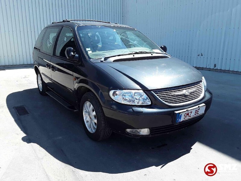 Chrysler Voyager tdi - Vieglā automašīna: foto 1 Chrysler Voyager tdi - Vieglā automašīna: foto 1