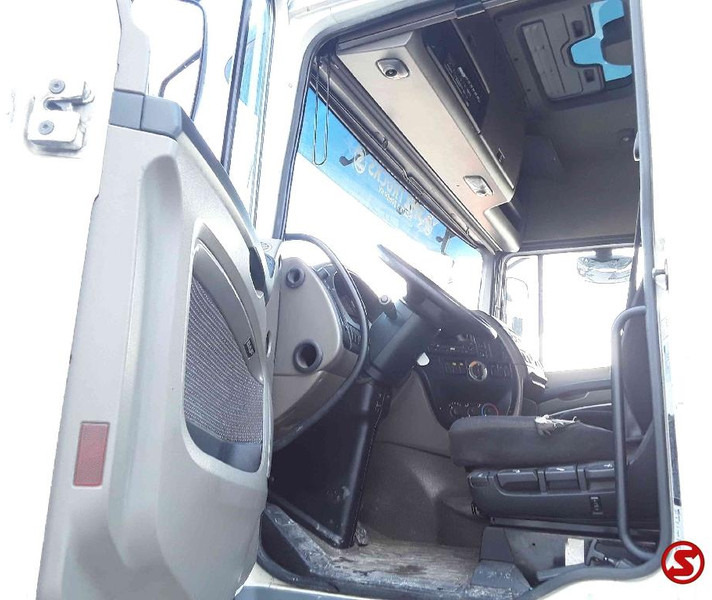 DAF 105 XF 460 6x2 - Bortu kravas automašīna/ Platforma: foto 5 DAF 105 XF 460 6x2 - Bortu kravas automašīna/ Platforma: foto 5
