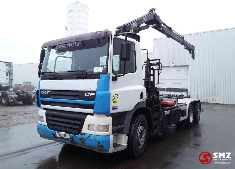 DAF 85 CF 340 Hiab 122B2 +remote - Konteineru vedējs/ Kravas automašīna ar noņemamā virsbūve, Kravas auto ar manipulatoru: foto 3 DAF 85 CF 340 Hiab 122B2 +remote - Konteineru vedējs/ Kravas automašīna ar noņemamā virsbūve, Kravas auto ar manipulatoru: foto 3