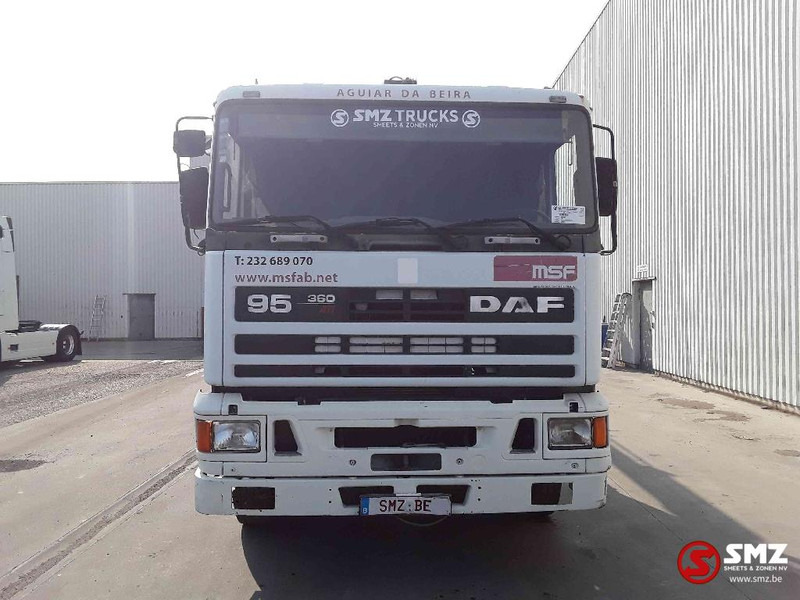 DAF 95 360 ATI lames hiab 125 Steel top - Bortu kravas automašīna/ Platforma, Kravas auto ar manipulatoru: foto 2 DAF 95 360 ATI lames hiab 125 Steel top - Bortu kravas automašīna/ Platforma, Kravas auto ar manipulatoru: foto 2