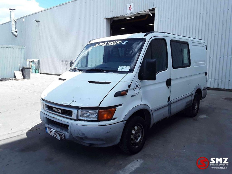 Iveco Daily - Kravas mikroautobuss: foto 3 Iveco Daily - Kravas mikroautobuss: foto 3