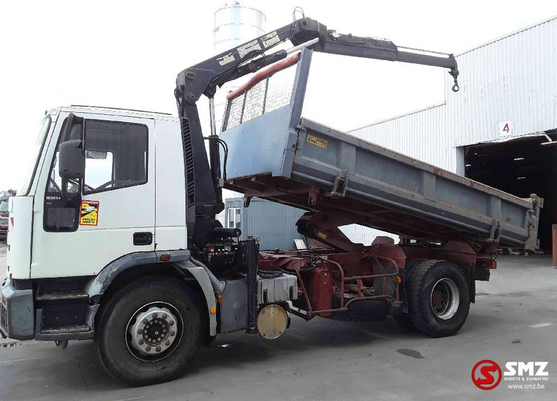 Iveco Eurotrakker 190 E 24 276'km manual pump france truck - Kravas automašīna pašizgāzējs, Kravas auto ar manipulatoru: foto 5 Iveco Eurotrakker 190 E 24 276'km manual pump france truck - Kravas automašīna pašizgāzējs, Kravas auto ar manipulatoru: foto 5