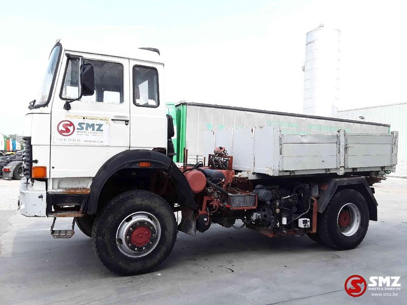 Iveco Magirus 190.32 4x4 tractor french -francais - Bortu kravas automašīna/ Platforma: foto 5 Iveco Magirus 190.32 4x4 tractor french -francais - Bortu kravas automašīna/ Platforma: foto 5