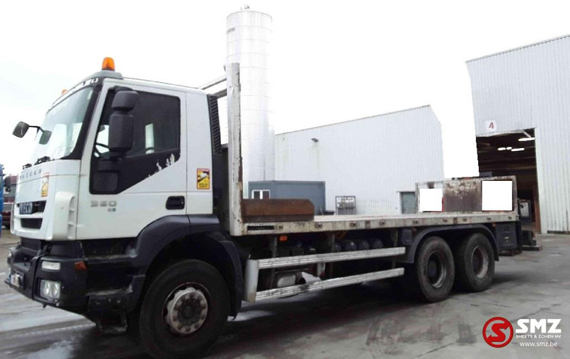 Iveco Trakker 360 6x4 manual chassis - Bortu kravas automašīna/ Platforma, Kravas auto ar manipulatoru: foto 5 Iveco Trakker 360 6x4 manual chassis - Bortu kravas automašīna/ Platforma, Kravas auto ar manipulatoru: foto 5