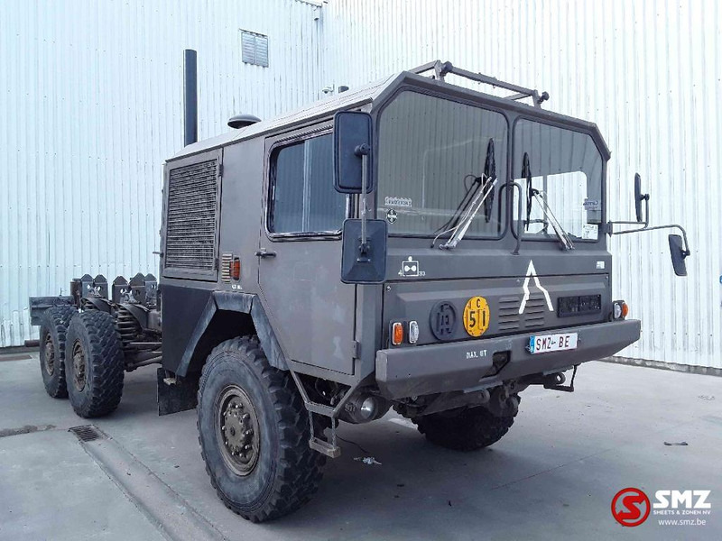 MAN KAT 6x6 72000 km - Šasija kravas automašīna: foto 1 MAN KAT 6x6 72000 km - Šasija kravas automašīna: foto 1