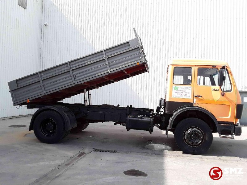 Mercedes-Benz 1617 - Kravas automašīna pašizgāzējs: foto 4 Mercedes-Benz 1617 - Kravas automašīna pašizgāzējs: foto 4