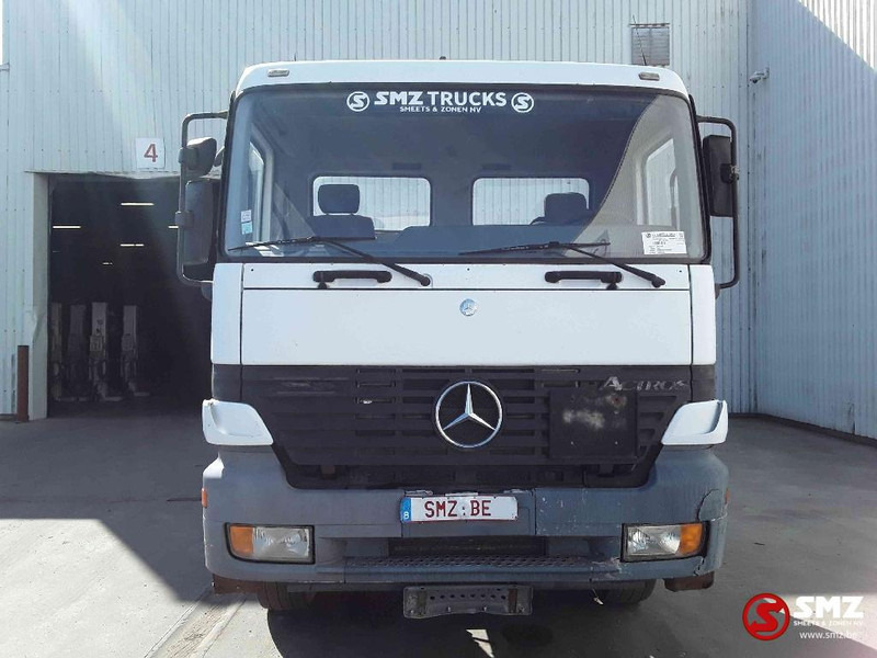 Mercedes-Benz Actros 2540 6x2 francais - Konteineru vedējs/ Kravas automašīna ar noņemamā virsbūve: foto 2 Mercedes-Benz Actros 2540 6x2 francais - Konteineru vedējs/ Kravas automašīna ar noņemamā virsbūve: foto 2