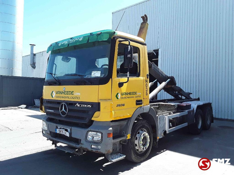 Mercedes-Benz Actros 2636 - Konteineru vedējs/ Kravas automašīna ar noņemamā virsbūve: foto 3 Mercedes-Benz Actros 2636 - Konteineru vedējs/ Kravas automašīna ar noņemamā virsbūve: foto 3