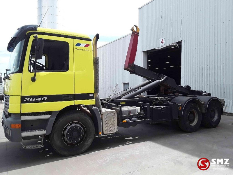 Mercedes-Benz Actros 2640 - Konteineru vedējs/ Kravas automašīna ar noņemamā virsbūve: foto 5 Mercedes-Benz Actros 2640 - Konteineru vedējs/ Kravas automašīna ar noņemamā virsbūve: foto 5