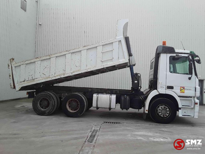 Mercedes-Benz Actros 2641 6x4 - Kravas automašīna pašizgāzējs: foto 4 Mercedes-Benz Actros 2641 6x4 - Kravas automašīna pašizgāzējs: foto 4