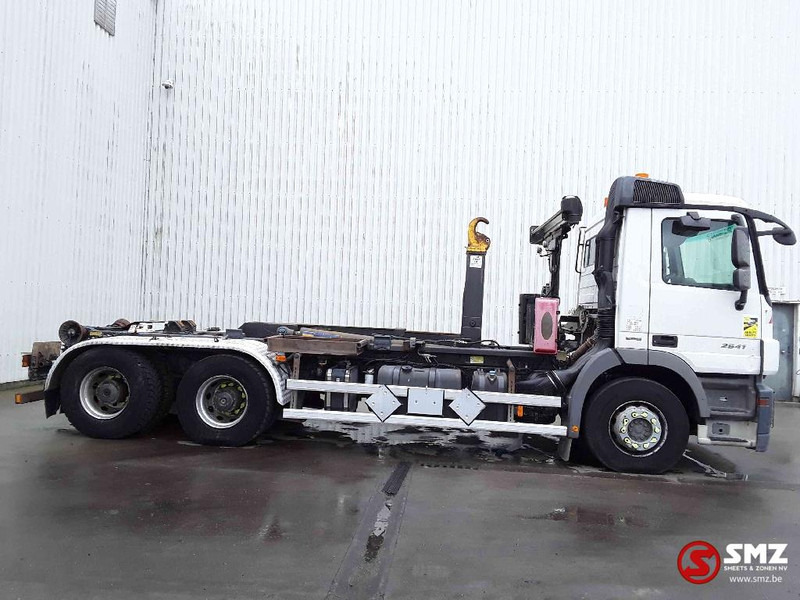 Mercedes-Benz Actros 2641 6x4 - Konteineru vedējs/ Kravas automašīna ar noņemamā virsbūve: foto 4 Mercedes-Benz Actros 2641 6x4 - Konteineru vedējs/ Kravas automašīna ar noņemamā virsbūve: foto 4