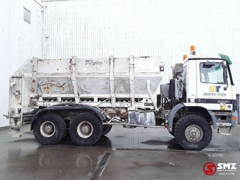 Mercedes-Benz Actros 3335 6x6 88000km manual - Betona sūknis: foto 4 Mercedes-Benz Actros 3335 6x6 88000km manual - Betona sūknis: foto 4