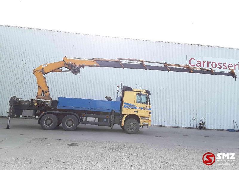 Mercedes-Benz Actros 3340 6x6 Effer 680 6s ext/remote 338'km - Bortu kravas automašīna/ Platforma, Kravas auto ar manipulatoru: foto 4 Mercedes-Benz Actros 3340 6x6 Effer 680 6s ext/remote 338'km - Bortu kravas automašīna/ Platforma, Kravas auto ar manipulatoru: foto 4