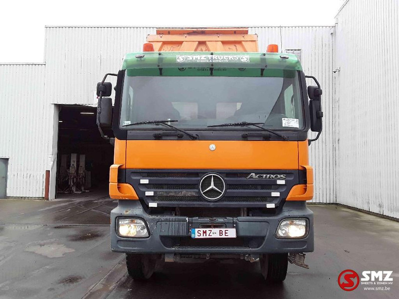 Mercedes-Benz Actros 4141 8x8 manual - Kravas automašīna pašizgāzējs: foto 2 Mercedes-Benz Actros 4141 8x8 manual - Kravas automašīna pašizgāzējs: foto 2