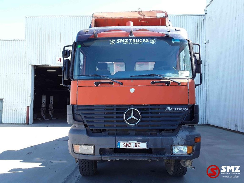 Mercedes-Benz Actros 4143 8X6 LAMES STEEL - Kravas automašīna pašizgāzējs: foto 2 Mercedes-Benz Actros 4143 8X6 LAMES STEEL - Kravas automašīna pašizgāzējs: foto 2