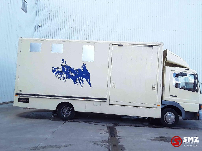 Mercedes-Benz Atego 815 - Kravas automašīna ar slēgto virsbūvi: foto 4 Mercedes-Benz Atego 815 - Kravas automašīna ar slēgto virsbūvi: foto 4