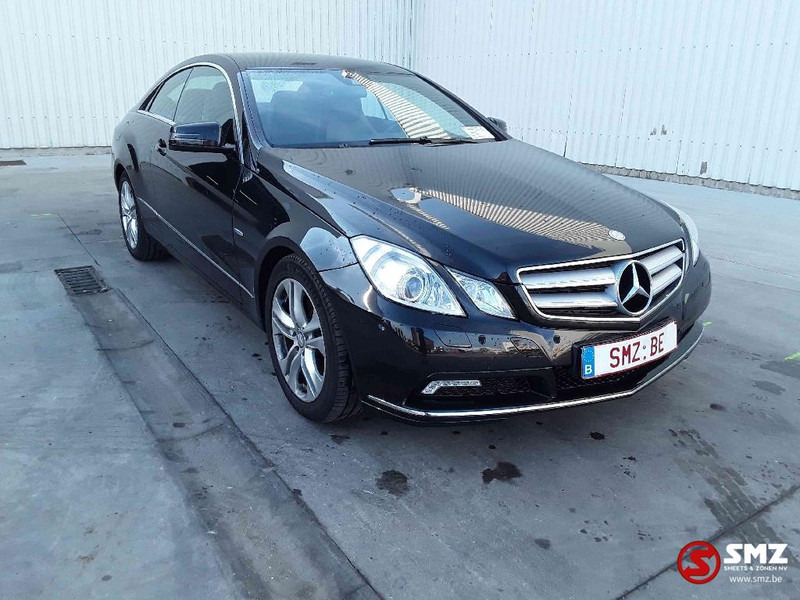 Mercedes-Benz E-Klasse 250 CDI 60000 km automatic/parktronic ("12) no reg - Vieglā automašīna: foto 1 Mercedes-Benz E-Klasse 250 CDI 60000 km automatic/parktronic ("12) no reg - Vieglā automašīna: foto 1