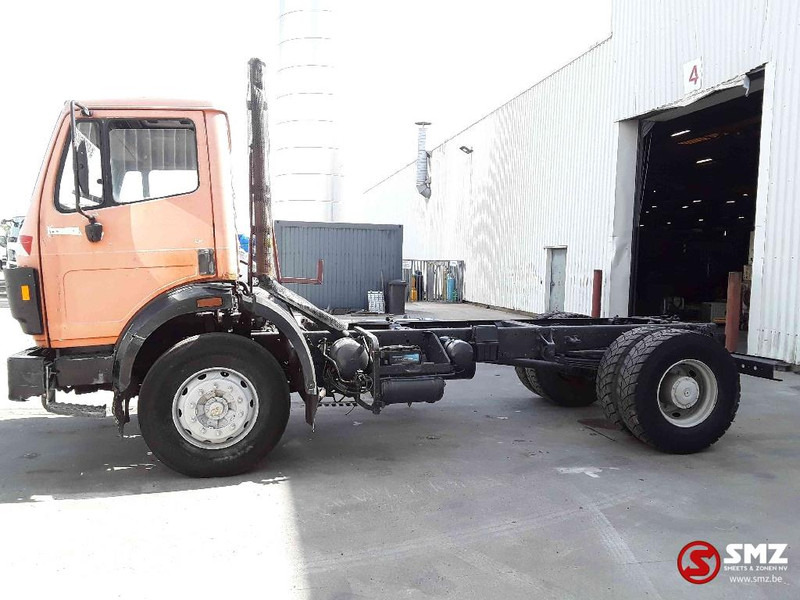 Mercedes-Benz SK 1722 lames steel - Šasija kravas automašīna: foto 5 Mercedes-Benz SK 1722 lames steel - Šasija kravas automašīna: foto 5