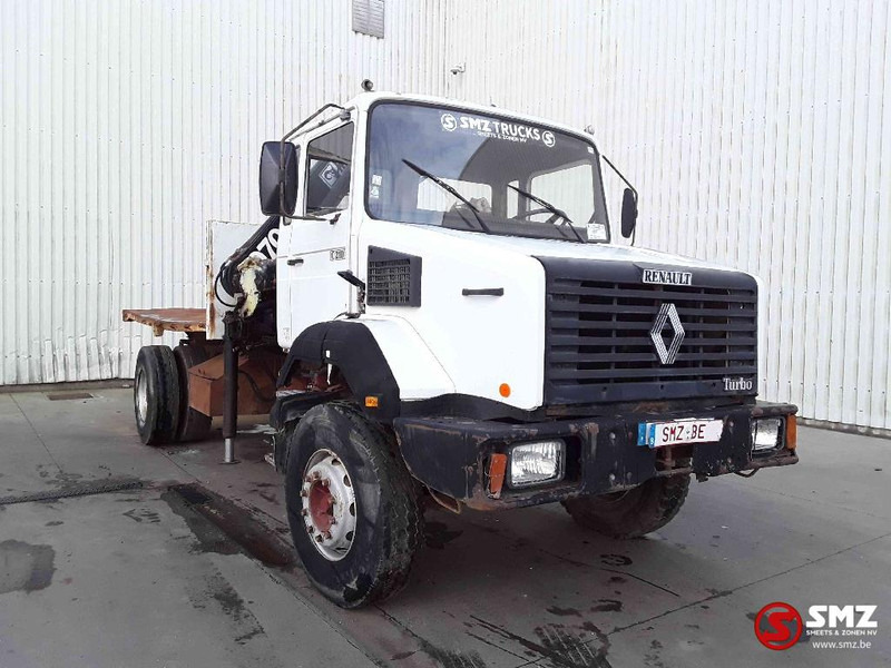 Renault C 210 - Kravas automašīna pašizgāzējs, Kravas auto ar manipulatoru: foto 1 Renault C 210 - Kravas automašīna pašizgāzējs, Kravas auto ar manipulatoru: foto 1