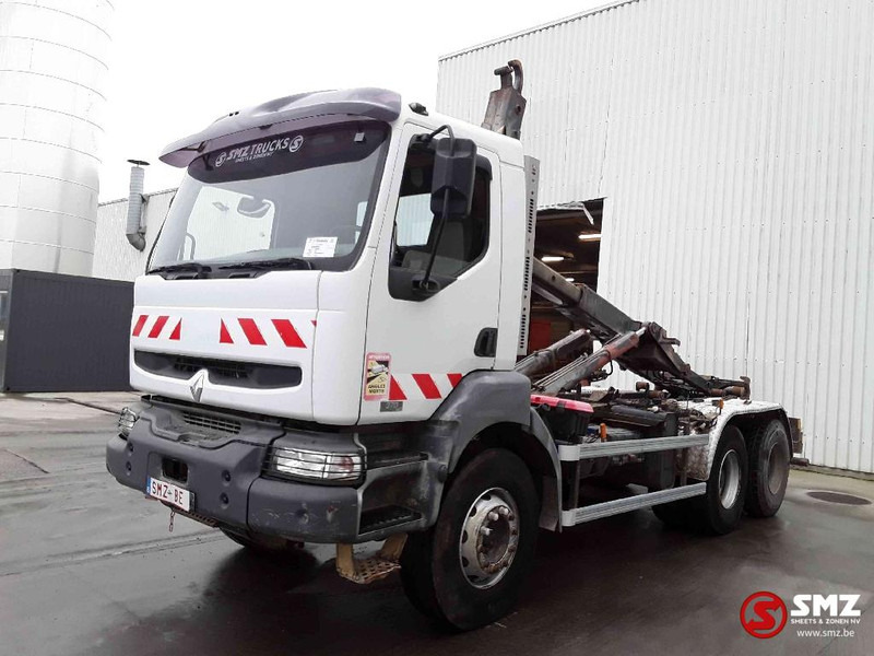Renault Kerax 370 6x4 - Konteineru vedējs/ Kravas automašīna ar noņemamā virsbūve: foto 3 Renault Kerax 370 6x4 - Konteineru vedējs/ Kravas automašīna ar noņemamā virsbūve: foto 3