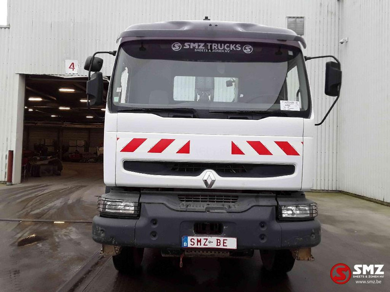 Renault Kerax 370 6x4 - Konteineru vedējs/ Kravas automašīna ar noņemamā virsbūve: foto 2 Renault Kerax 370 6x4 - Konteineru vedējs/ Kravas automašīna ar noņemamā virsbūve: foto 2