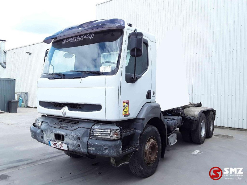 Renault Kerax 370 steel lames - Šasija kravas automašīna: foto 3 Renault Kerax 370 steel lames - Šasija kravas automašīna: foto 3