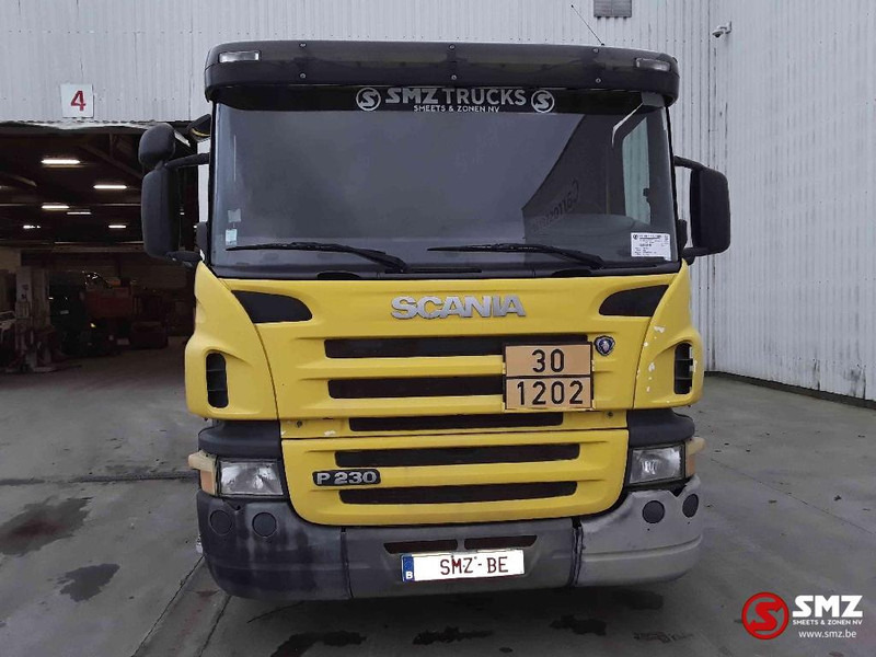 Scania P 230 13500 L 4 comp - Autocisterna: foto 2 Scania P 230 13500 L 4 comp - Autocisterna: foto 2