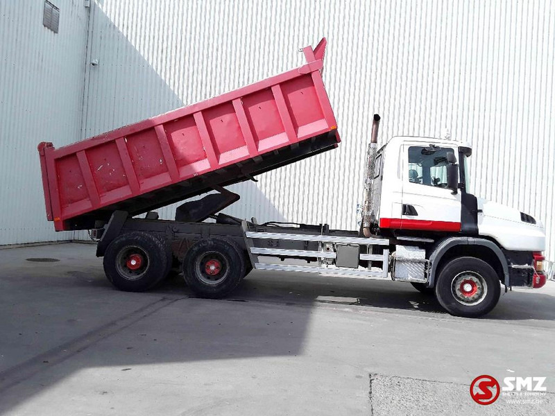 Scania T 124.360 torpedo manual pump - Kravas automašīna pašizgāzējs: foto 3 Scania T 124.360 torpedo manual pump - Kravas automašīna pašizgāzējs: foto 3