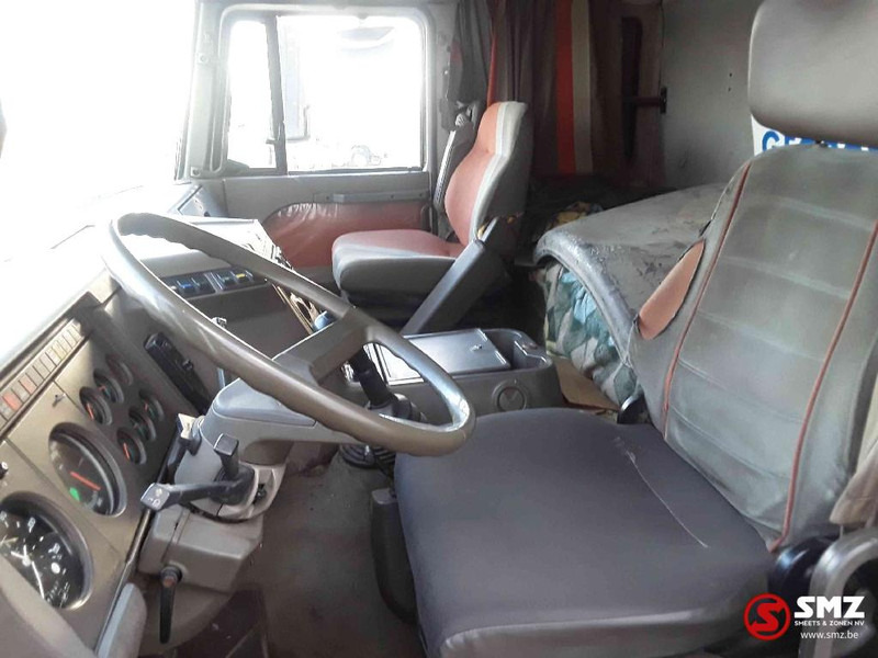 Interior photo 1: Vilcējs Iveco Turbostar 190 E 36 steel lames 1 hand