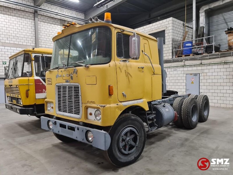 MACK F 700 francais/french - Vilcējs: foto 3 MACK F 700 francais/french - Vilcējs: foto 3