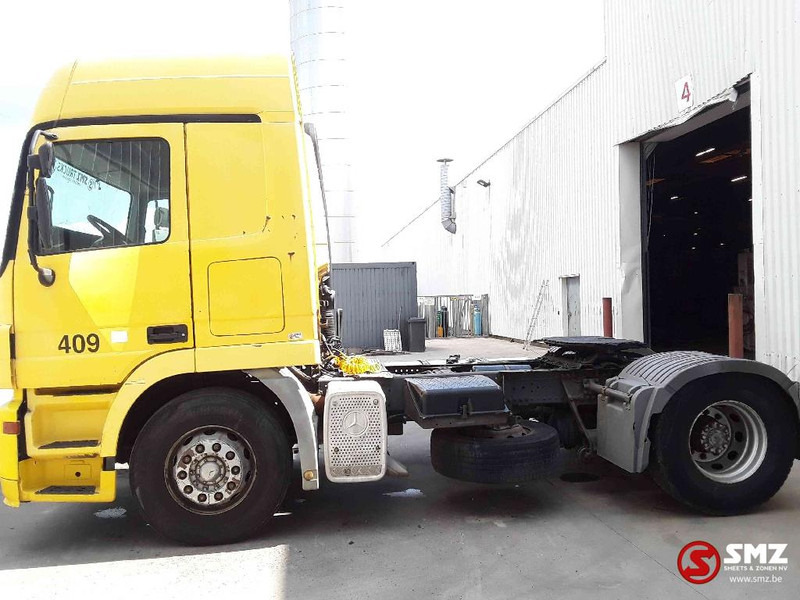 Mercedes-Benz Actros 1841 eps 3 pedals - parabrise cassé - windshield broken - Vilcējs: foto 5 Mercedes-Benz Actros 1841 eps 3 pedals - parabrise cassé - windshield broken - Vilcējs: foto 5