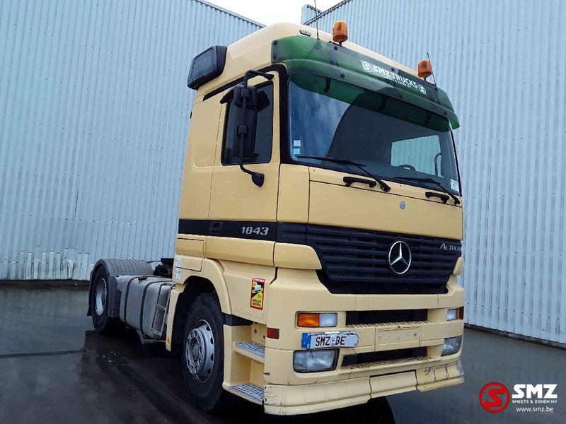 Mercedes-Benz Actros 1843 megaspace 387"km retarder TOPtres - Vilcējs: foto 1 Mercedes-Benz Actros 1843 megaspace 387"km retarder TOPtres - Vilcējs: foto 1