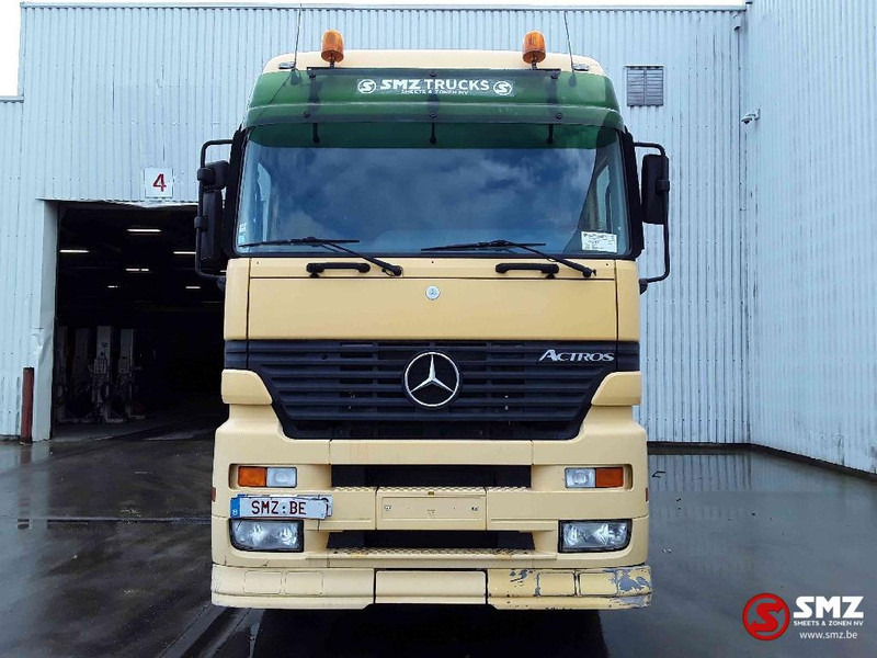 Mercedes-Benz Actros 1843 megaspace 387"km retarder TOPtres - Vilcējs: foto 2 Mercedes-Benz Actros 1843 megaspace 387"km retarder TOPtres - Vilcējs: foto 2