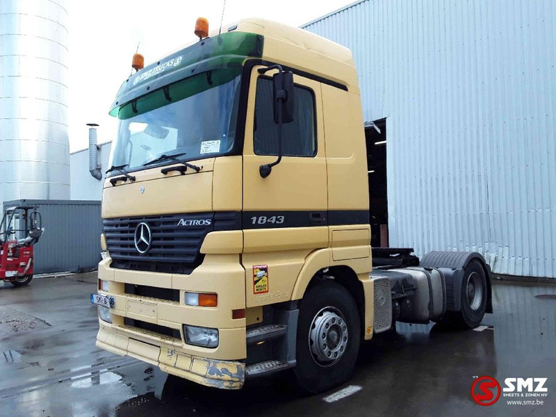 Mercedes-Benz Actros 1843 megaspace 387"km retarder TOPtres - Vilcējs: foto 3 Mercedes-Benz Actros 1843 megaspace 387"km retarder TOPtres - Vilcējs: foto 3