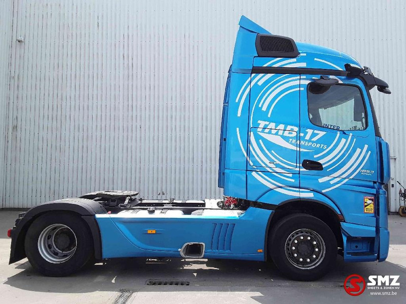 Mercedes-Benz Actros 1853 mirrorcam 2x TOP shape - Vilcējs: foto 4 Mercedes-Benz Actros 1853 mirrorcam 2x TOP shape - Vilcējs: foto 4