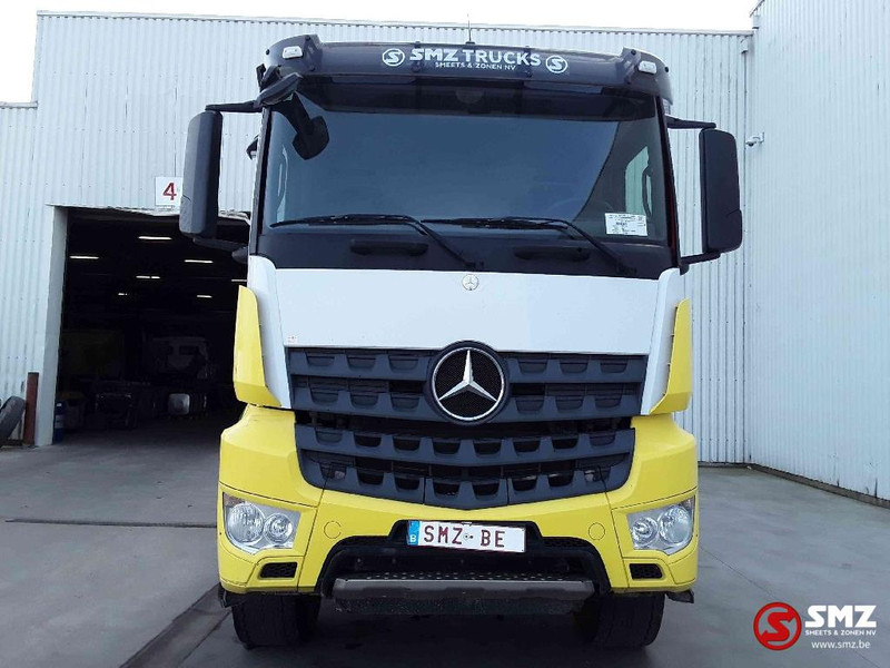Mercedes-Benz Arocs 2045 4x4 NO hydrodrive - Vilcējs: foto 2 Mercedes-Benz Arocs 2045 4x4 NO hydrodrive - Vilcējs: foto 2