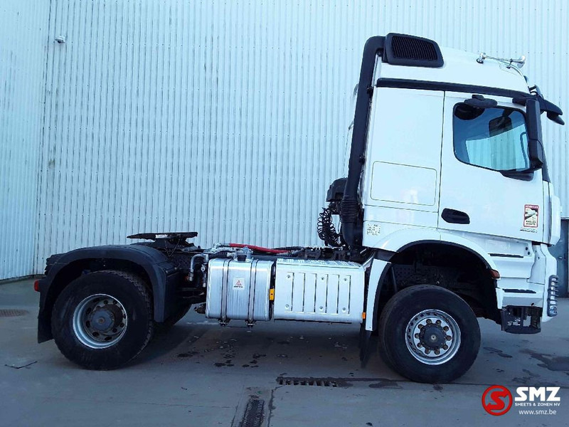Mercedes-Benz Arocs 2051 4x4 Retarder NO hydrodrive!! - Vilcējs: foto 4 Mercedes-Benz Arocs 2051 4x4 Retarder NO hydrodrive!! - Vilcējs: foto 4