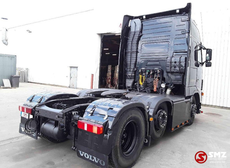 Vilcējs Volvo FH 16 610 globe Xl showtruck old tacho: foto 12