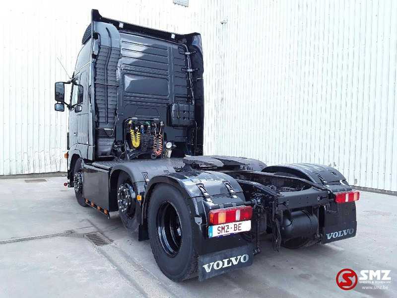 Vilcējs Volvo FH 16 610 globe Xl showtruck old tacho: foto 10