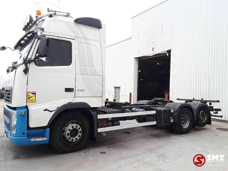 Volvo FH 420 6x2 - Konteineru vedējs/ Kravas automašīna ar noņemamā virsbūve: foto 5 Volvo FH 420 6x2 - Konteineru vedējs/ Kravas automašīna ar noņemamā virsbūve: foto 5