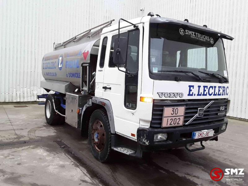 Volvo FL6 9500L - Autocisterna: foto 1 Volvo FL6 9500L - Autocisterna: foto 1