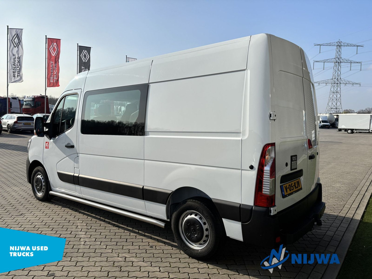 Renault Master T35 150 L2H2 Dubbele Cabine Kasten - Kravas mikroautobuss, Kravas-pasažieru furgons: foto 4 Renault Master T35 150 L2H2 Dubbele Cabine Kasten - Kravas mikroautobuss, Kravas-pasažieru furgons: foto 4