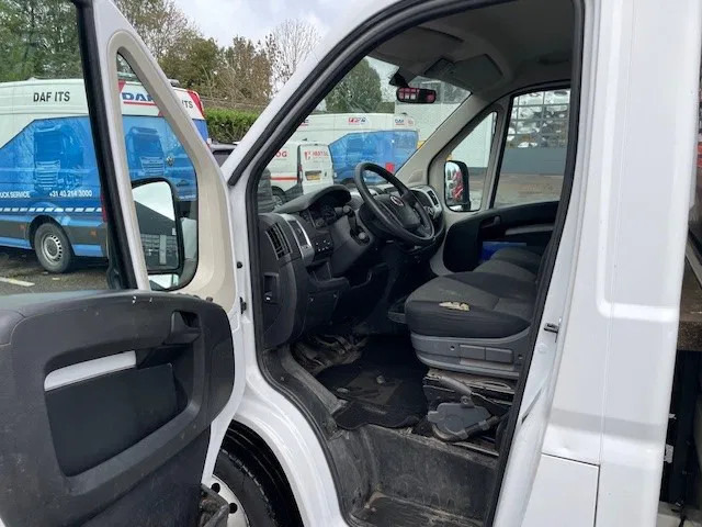 Fiat Ducato 250 - Kravas mikroautobuss: foto 5 Fiat Ducato 250 - Kravas mikroautobuss: foto 5