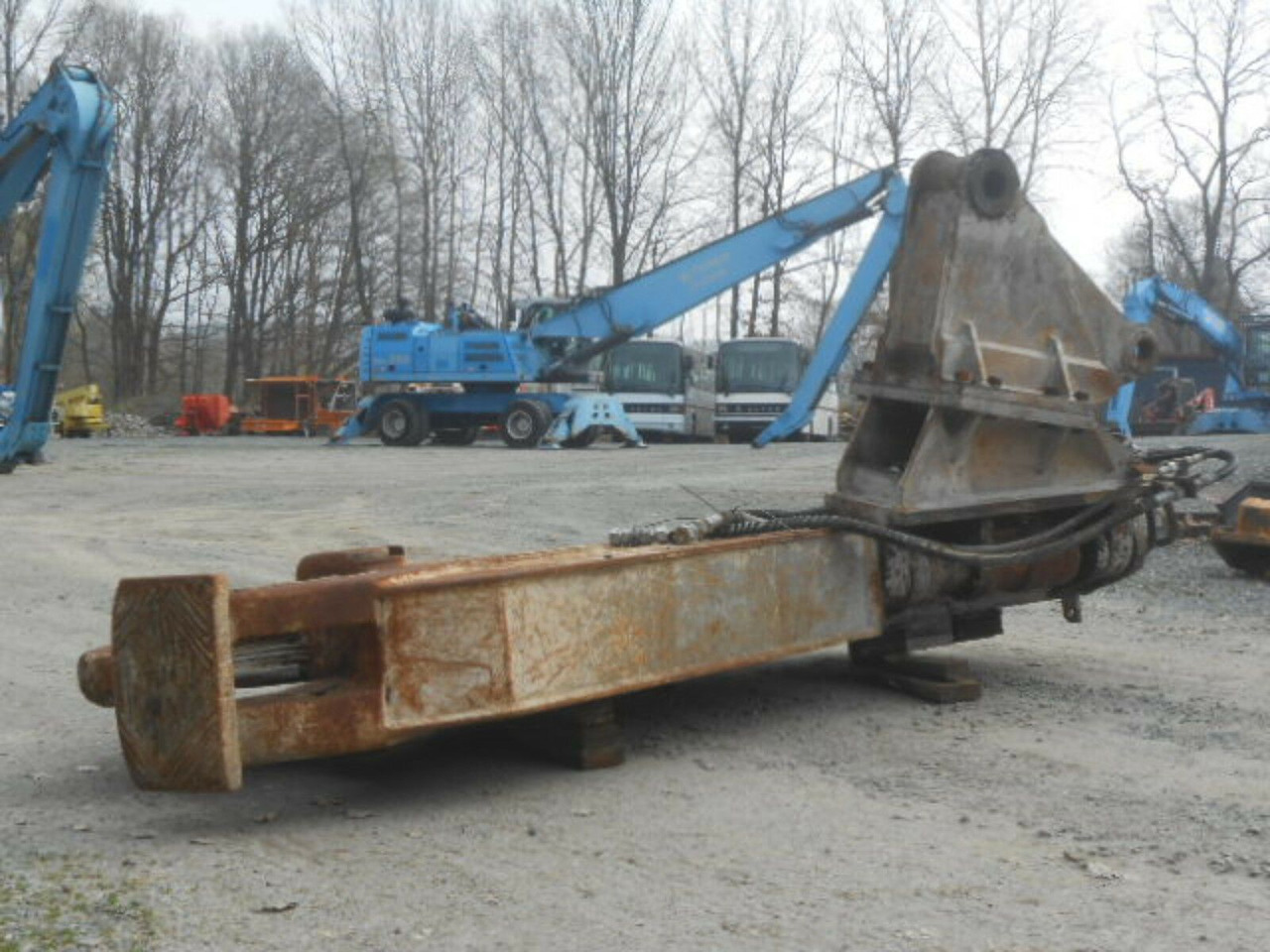 Abbruch-Schrottschere Vibra-Ram AS 4000D Abbruch-Schrottschere Vibra-Ram AS 4000D - Demolēšanas šķēres - Celtniecības tehnika: foto 3 Abbruch-Schrottschere Vibra-Ram AS 4000D Abbruch-Schrottschere Vibra-Ram AS 4000D - Demolēšanas šķēres - Celtniecības tehnika: foto 3