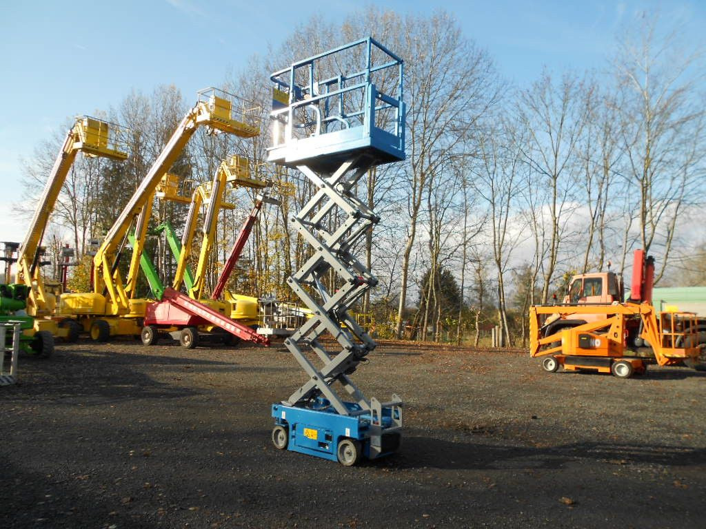 Genie GS 1330, Scherenarbeitsbühne Genie 5,9 m - Šķērveida pacēlājs: foto 4 Genie GS 1330, Scherenarbeitsbühne Genie 5,9 m - Šķērveida pacēlājs: foto 4