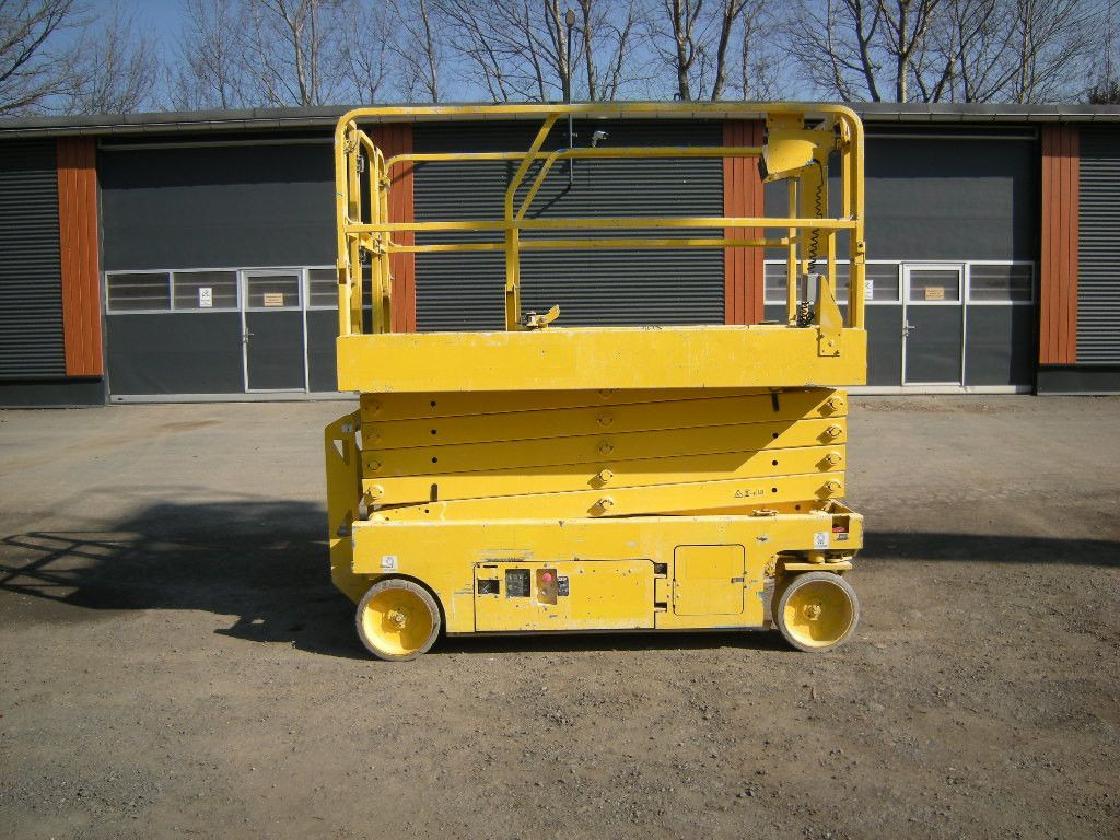 Autopacēlājs Genie GS 3246, Scherenarbeitsbühne Genie 11,9 m: foto 18